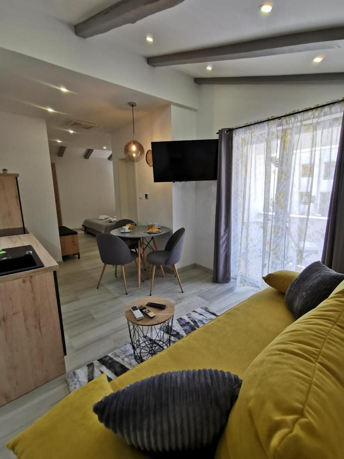 Апартаменты New Nikolina 4 Star Мали-Лошинь Экстерьер фото