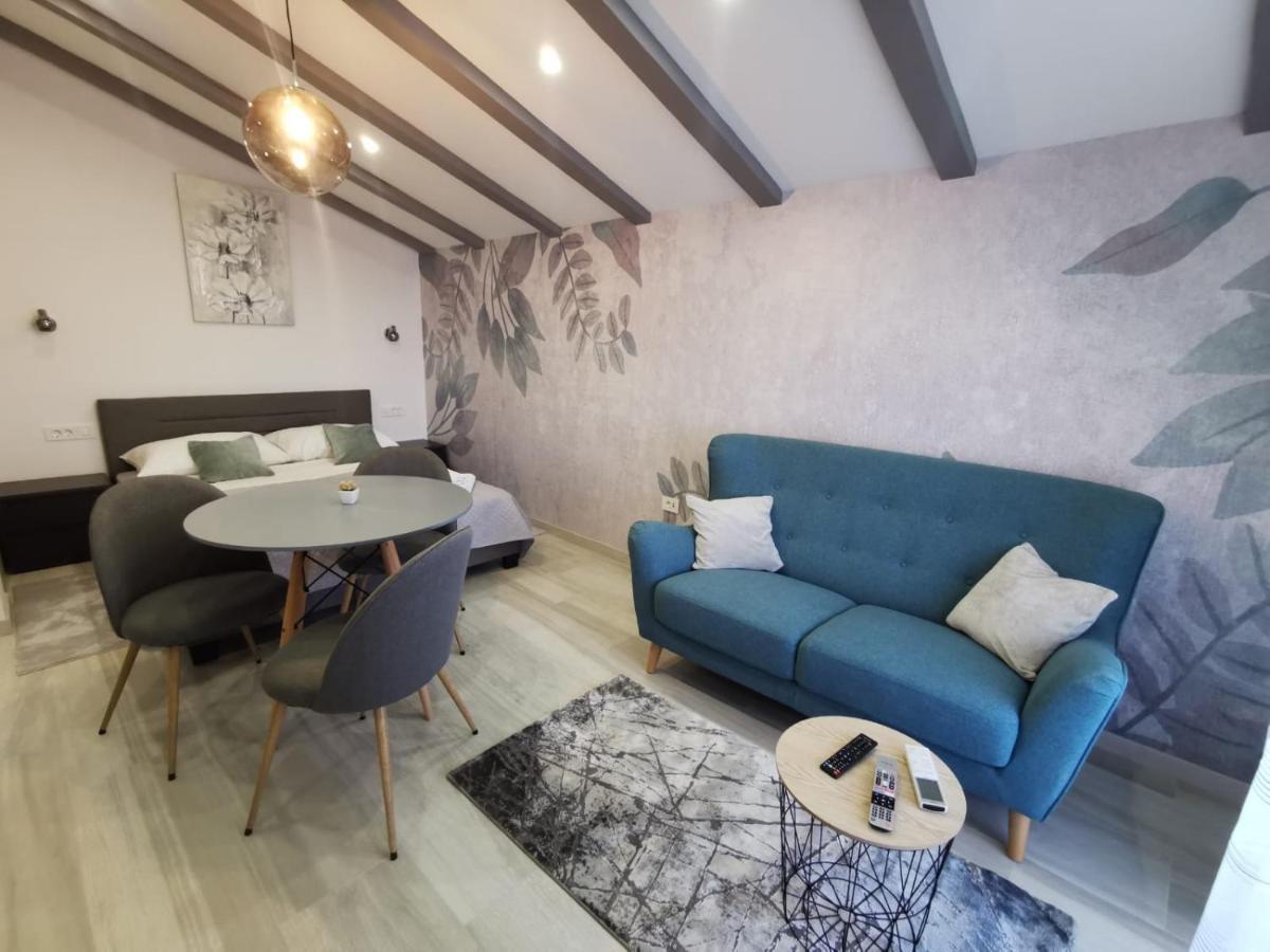 Апартаменты New Nikolina 4 Star Мали-Лошинь Экстерьер фото